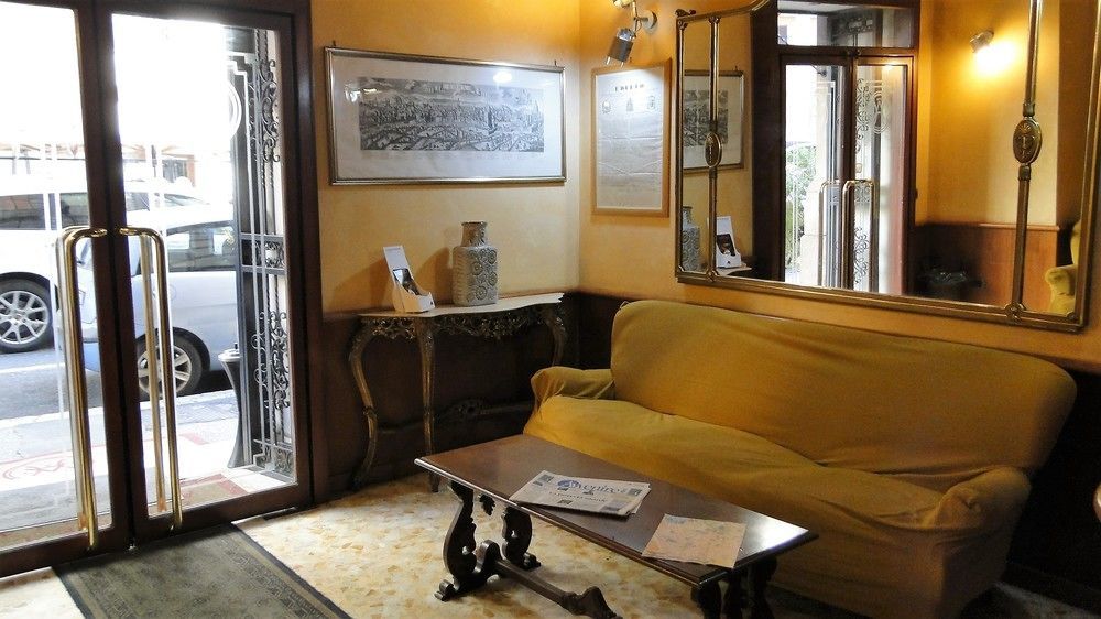 Hotel Altavilla 9 Рим Екстериор снимка